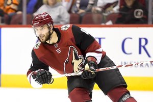 <p>Tobias Rieder und seine Coyotes hatten am Montag allen Grund zu feiern.</p><br/><p>Foto: imago</p><br/>