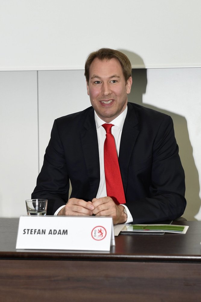 Stefan Adam, neuer Geschäftsführer der Düsseldorfer EG, im Interview