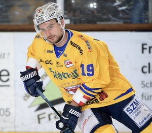 Füchse Duisburg holen Angreifer Artur Tegkaev von den Lausitzer Füchsen zurück in die Oberliga Nord