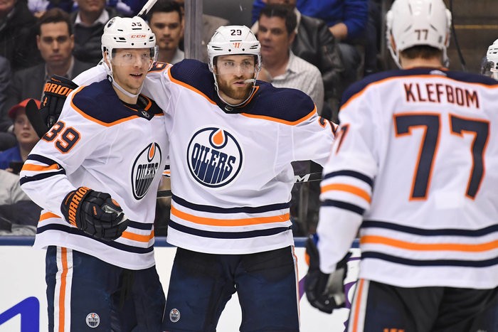 Leon Draisaitl Glanzt Erneut Nach Doppelpack Nun Vier Vorlagen Bei Edmontons 8 3 Sieg Uber Calgary Eishockey News