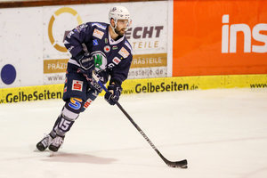 ESV Kaufbeuren gewinnt DEL2-internes Duell bei den Ravensburg Towerstars – Kassel Huskies bezwingen Nord-Oberligisten Tilburg