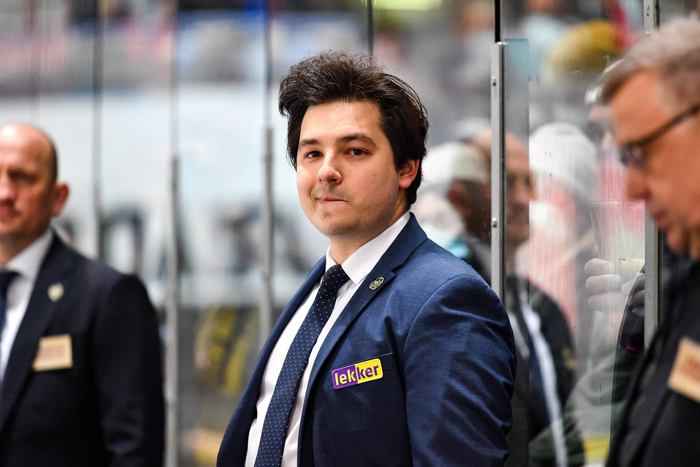 Sergey Saveljev steigt bei den Krefeld Pinguinen aus Peer Schopp wird