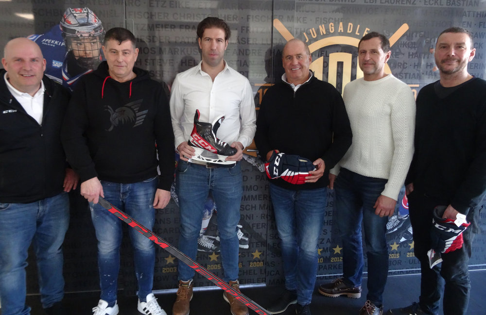 CCM Hockey wird gemeinsam mit Top On Ice Mannheim Partner der Jungadler