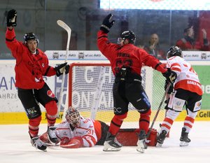 Füchse wahren ihren Heimnimbus, Indians kassieren erste Saisonpleite, Trappers verlieren erneut