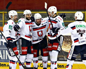 Indians bauen Vorsprung auf fünf Zähler aus, alle Verfolger verlieren