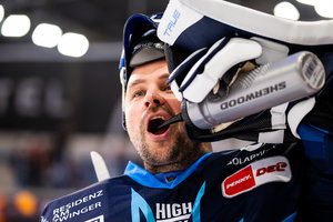 Dresden bestätigt Trennung von Ex-Haie-Torhüter Julius Hudacek