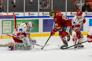 Landshut holt sich Derby-Sieg bei den Eisbären – Flaches Team „hätte clever spielen müssen“