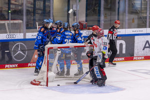 Achter Sieg in Serie für Ingolstadt, Kirks Hattrick führt Berlin zum Sieg beim Primus, München fertigt Augsburg ab