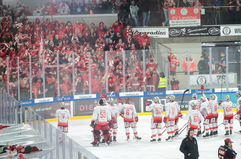 Hickmott lässt Bad Nauheimer Sonderzugfahrer jubeln – Bietigheim gewinnt Kellerduell, Spielabbruch in Weiden