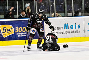 Passauer Defender Faulhaber geht es nach grobem Foul „den Umständen entsprechend gut“ – Pressesprecher tritt zurück