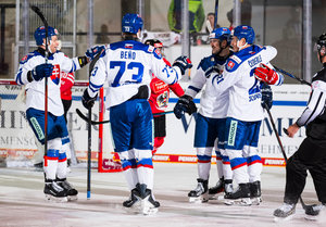 Tag 2: Slowakei schenkt Österreich fünf Tore im ersten Drittel ein