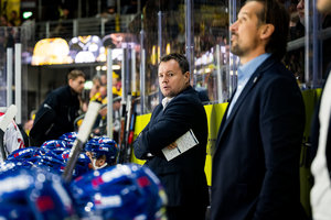 Nächster Trainerwechsel in der DEL2: Schlusslicht Freiburg trennt sich von Chefcoach Stloukal
