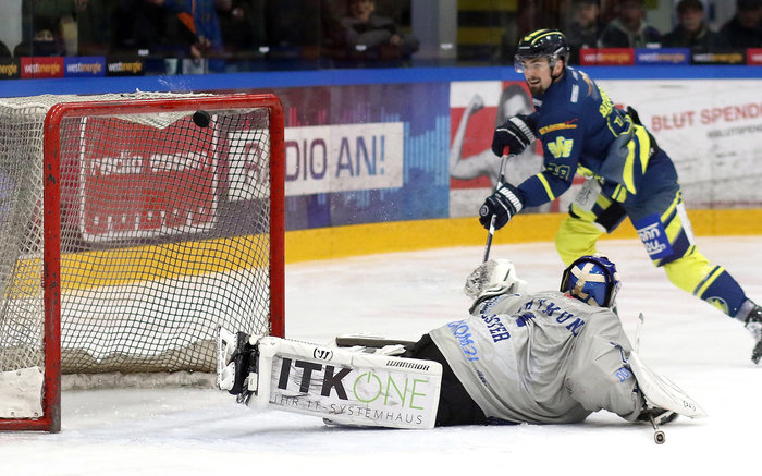 Saisonbestmarke: 2.719 Fans sehen Essener 2:1 gegen Dortmund, das erstmals in dieser Saison verliert