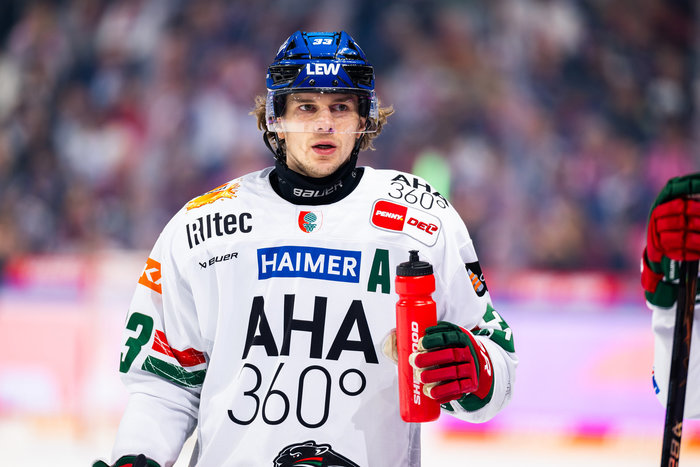 Vorjahreswerte bereits verdoppelt: Augsburg bindet Angreifer Tim Wohlgemuth bis 2027