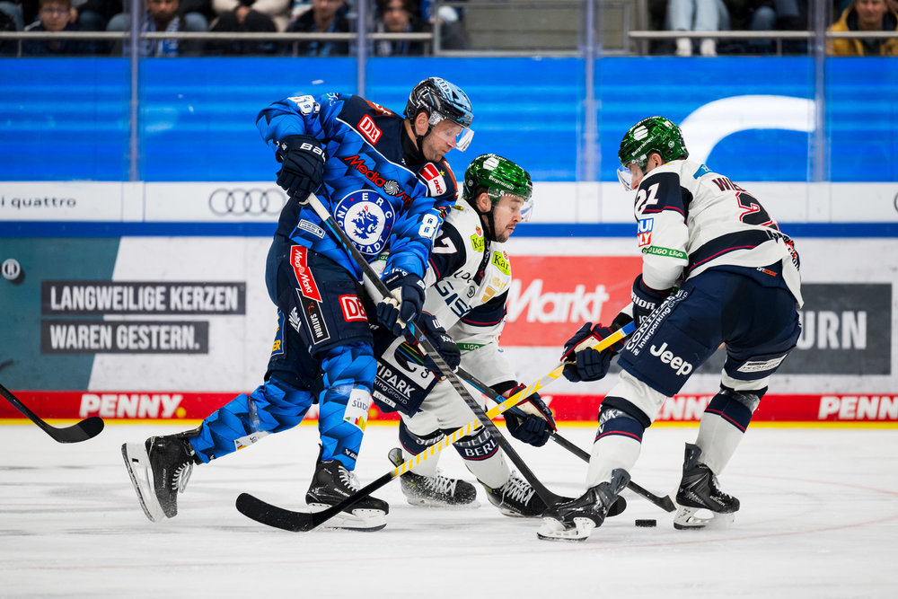 Donnerstag im Zeichen der Heimspezialisten, zwei Schlüsselspiele am Freitag