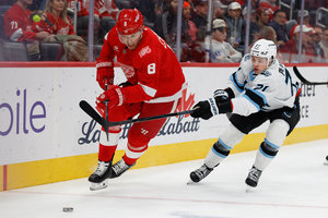 Peterka-Assist bei Utahs Sieg in Detroit, Florida und Carolina bauen Serien aus