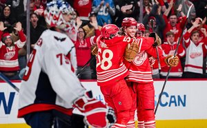 Seider Overtime-Matchwinner, auch Stützle und Peterka treffen bei Siegen ihrer Teams, Minnesotas Serie reißt