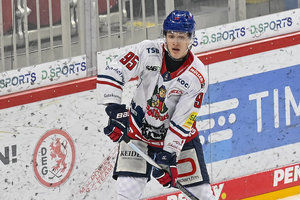 Abwehrtalent Kilian Kühnhauser unterschreibt in Freiburg gleich um zwei weitere Jahre