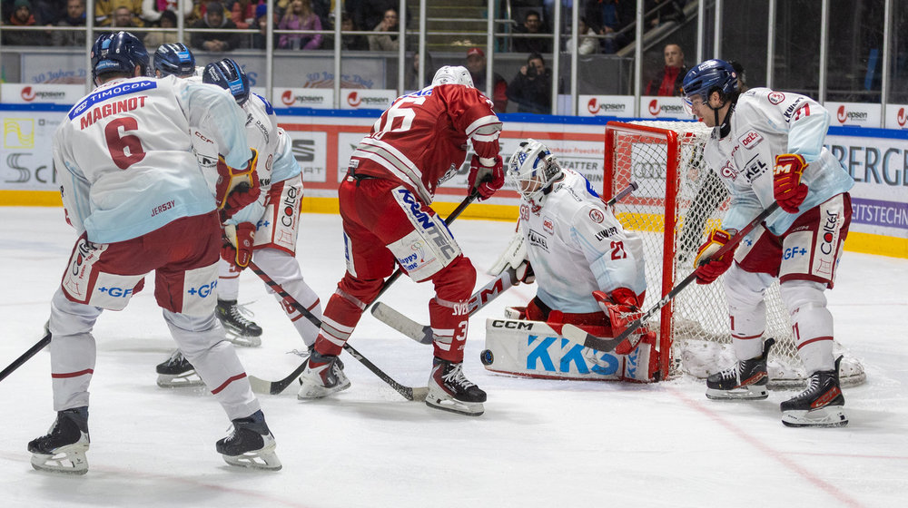Ilestedts Fünf-Punkte-Gala: Freiburg baut Serie aus – Hjorth schockt Kaufbeuren, erster Lange-Sieg für die DEG 