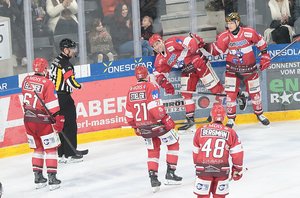 Rosenheim gewinnt Spitzenspiel, Düsseldorf schlägt Kassel, Kaufbeuren sendet im Kellerduell Lebenszeichen