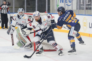 Scheidl schockt Ravensburg mit zwei Last-Minute-Treffern – Krefeld lässt Kassel im Gipfeltreffen keine Chance