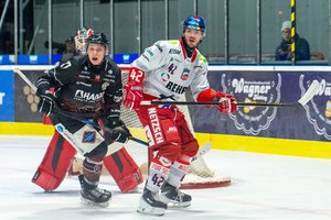 Höchstadt schlägt Memmingen, Passau und Füssen drehen Spiele, Bad Tölz in der Overtime erfolgreich