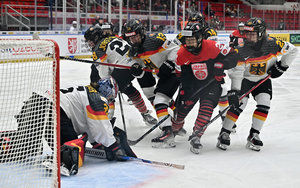 DEB-Frauen unterliegen Japan im Spiel um Gruppenplatz zwei, Topfavorit USA der Viertelfinalgegner