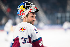 Vertragsgerücht: EHC Red Bull München hält Nationaltorhüter Mathias Niederberger