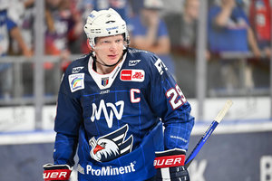Nach über 800 DEL-Spielen: Denis Reul beendet Karriere – Adler Mannheim sperren seine Nummer