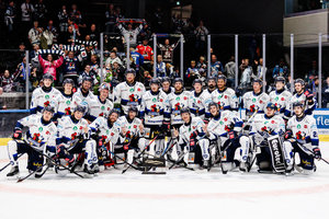 Turniersiege für Iserlohn und Straubing, Wolfsburg gelingt dritter Sieg – Crimmitschau gewinnt CCM-Cup, Landshut schlägt Villach