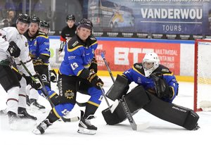 Tilburg schlägt Herne vor 1.600 Fans, Auswärtssiege für Duisburg und Rostock – Niederlagen für Füssen und Stuttgart