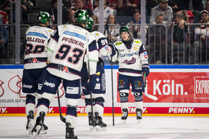 Adler Mannheim empfangen Eisbären Berlin zum Spitzenspiel, Red Bull München arbeitet im Derby an Strafzeiten