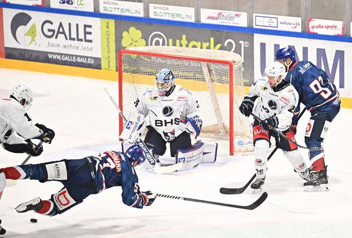 Michael McNiven und Oleg Shilin mit Shutouts der besonderen Art, Calvin Pokorny glänzt gegen Ex-Club