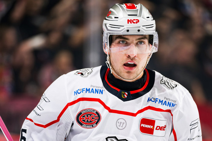 Nürnberg verlängert Vertrag mit Verteidiger Karrer um zwei Jahre