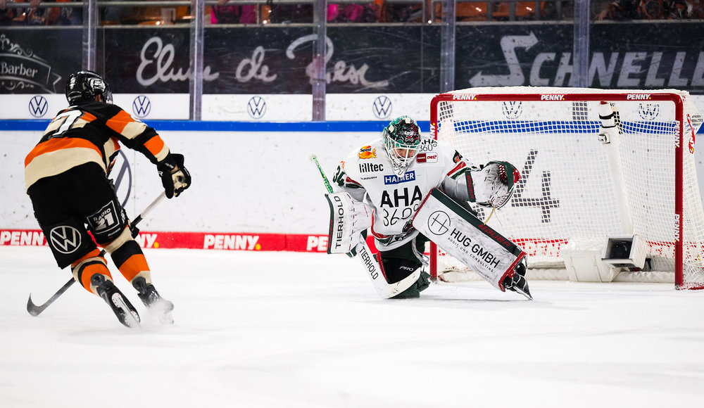 Augsburgs Zusatzpunkt-Dilemma, vier Fernduelle um Platz zehn gegen Spitzenclubs