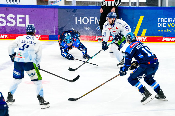 Ingolstadt gelingt Lucky Punch gegen Straubing, Köln stellt Clubrekord ein, Ice Tigers mit Auswärtscoup in Mannheim