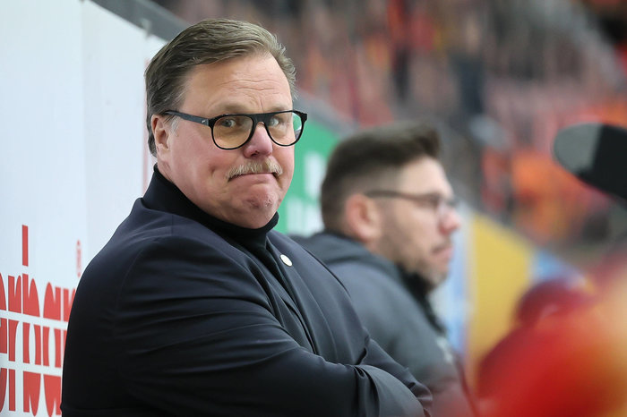 Mission Klassenerhalt: ESV Kaufbeuren setzt erneut auf Leif Carlsson als Head Coach