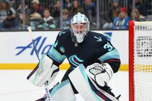 Grubauer in Topform: Dritter Sieg in Serie mit nur einem Gegentor für Nationaltorhüter