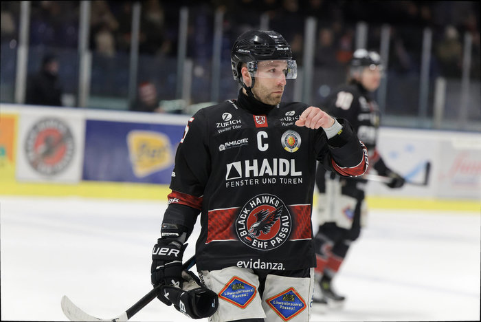 Zurück aus dem Ruhestand: Duisburg verstärkt sich im Endspurt mit Carter Popoff