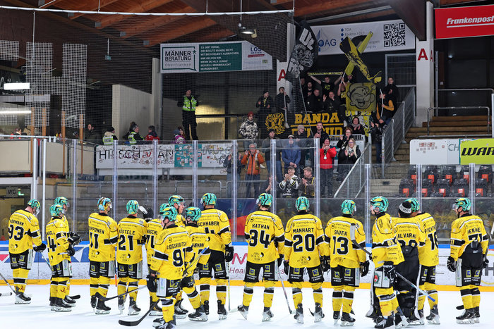 Drei 17-Jährige: Tölzer Löwen halten Sturmtrio Haßmann, Schlager und Leitner bis 2028