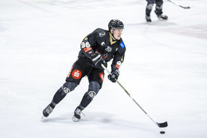 Drei Spiele Sperre gegen Erfurts Fritz Denner wegen Bandenchecks