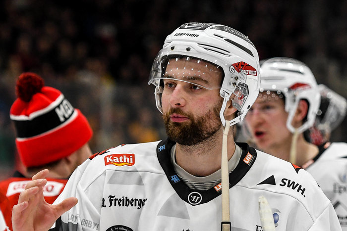 Halle-Kapitän Thomas Merl fällt verletzungsbedingt bis Saisonende aus