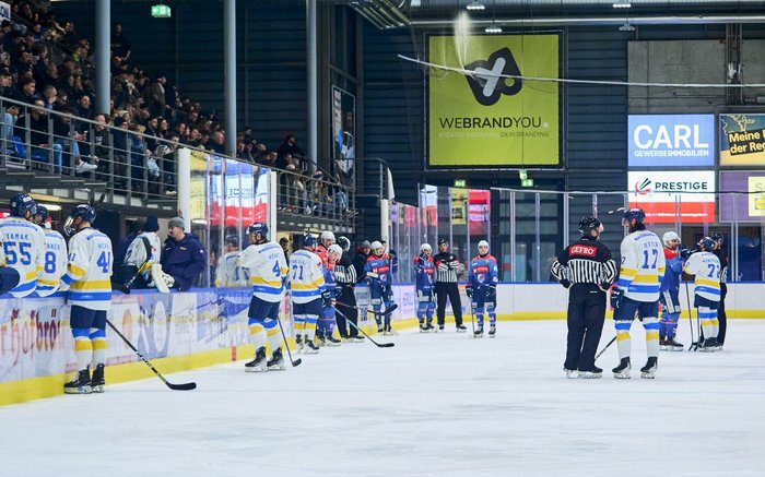 Teams lassen in Heilbronn Zeit herunterlaufen – Höchstadt siegt in Memmingen, Deggendorf gegen Selb erfolgreich