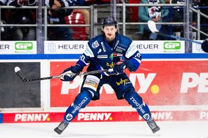 Transfergerüchte: Taro Jentzsch nach Straubing, Björn Krupp nach Frankfurt