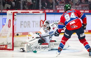 Berlin muss trotz 5:0-Führung kurz zittern, Mannheim und Straubing entscheiden die Spitzenspiele für sich