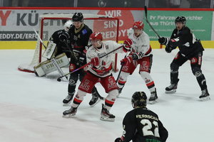 Favoritensiege für Tilburg und Hannover Scorpions, Hernes Goalie Rodion Schumacher lässt Hannover Indians verzweifeln