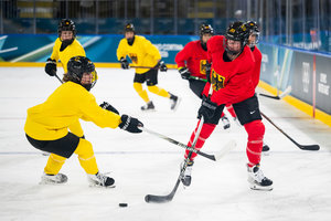 DEB-Frauen absolvieren erstes Training in Mailand, Männer im Olympia-Camp in Bozen