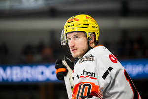 Jakob Lilja verlässt Frankfurt per sofort, Profivertrag für Freiburger Milan Klein