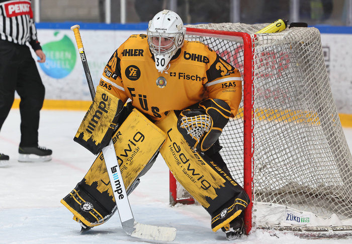 Youngster Timotej Pancur bleibt auch 2026/27 beim EV Füssen
