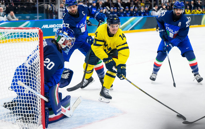 Nachlässige Schweden sorgen bei 5:2-Sieg gegen Olympia-Gastgeber Italien erst spät für klare Verhältnisse